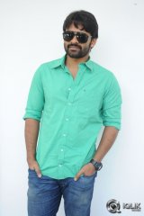 Sai Dharam Tej Interview About Pilla Nuvvu Leni Jeevitham